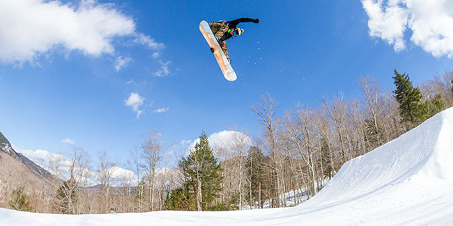 Snowboarder in air